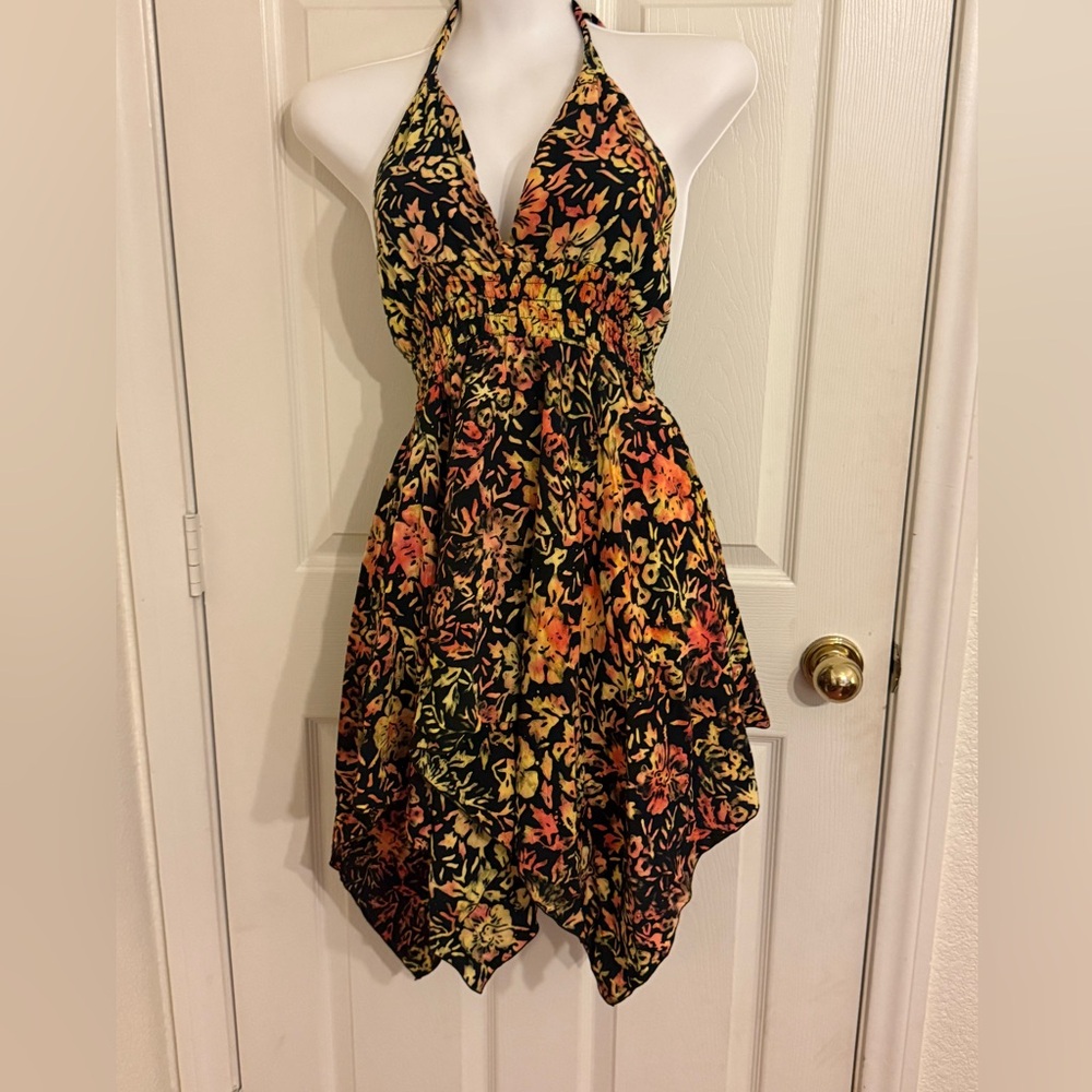 ❤️ 4 for $15 EUC Sunrise Tropical Fashion Floral Halter Dress